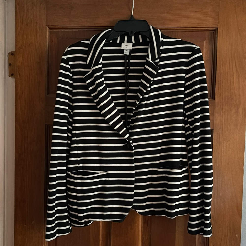 Comfortable black and white striped women’s blazer